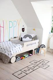 Black And White Childrens Room Black And White Kid S Rooms With A Pop Of Colour Petit Small White Kids Room Kid Room Style Kid Room Decor