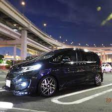 おらふさんはinstagramを利用しています 子供らがどこか行きたいとうるさかったので 昨日は大黒へ 車内は妖怪ウォッチからのドラえもんww 写真撮ると黒にしか見えないな 新型フリード フリード フリードハイブリッド ホンダセンシングで楽しむ