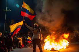 A pesar de los diálogos, la presión del paro nacional ahora se centra en el ministro de defensa. Colombia El Comite Del Paro Nacional Anuncia Nuevas Protestas Para El 26 Y 28 De Mayo Pese Al Dialogo Con El Gobierno