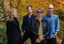Cat's Cradle presents LUNA at Haw River Ballroom
