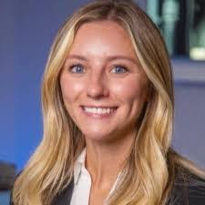 Miranda Cleary's Instagram, Twitter & Facebook