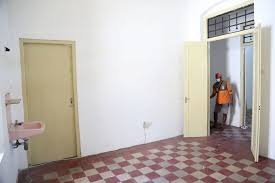 Contoh desain rumah kayu 2 lantai yang dapat anda gunakan sebagai inpirasi, motivasi dan sarana desain rumah kayu 2 lantai dapat dijadikan sebagai salah satu pilihan alternatif yang mungkin cocok. Legislator Surabaya Rumah Sehat Bagus Kurang Sosialisi
