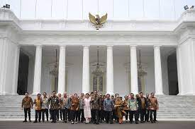Maybe you would like to learn more about one of these? Menilik Perbedaan Istana Negara Dengan Istana Merdeka Apa Saja Halaman All Kompas Com