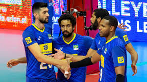 Murilo, ponteiro da seleção brasileira e jogador mais experiente da atual geração, não gostou da ideia de ter leal como possível companheiro de time a partir de 2018: Cubano Leal Se Torna 1Âº Gringo A Jogar Pela Selecao Brasileira De Volei E Ajuda Em Vitoria Sofrida Contra Australia