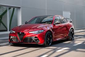 Discover #lameccanicadelleemozioni and share your pics with us using #alfaromeo www.alfaromeo.com. Alfa Romeo Giulia Gta Sondermodell Als 2 Sitzer Newcarz De