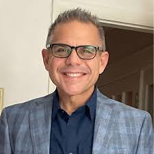 Obed Cruz's Instagram, Twitter & Facebook