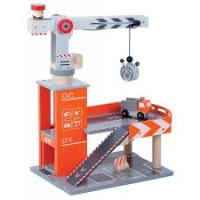 Janod Diy Centre D I Y Tickle Your Brain Toys Toy Car Garage Design Crane Design