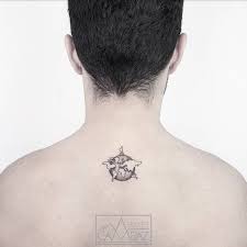 Hình xăm hoa văn nhỏ đẹp cho nữ ở lưng. Nhá»¯ng Hinh XÄm Nhá» Ä'áº¹p Cho Nam Giá»i Small Nice Tattoos For Guys