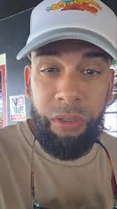 Un saludo a mis nuevos seguidores! ¡Estoy feliz de que me sigan! Rj  FeliNaza, Gee Loko, Jorge Sanchez, Felix Pacheco II, Jerry Luis Perez,  Observa Sonríe Calla, Yalier Gonzalez, Loose Cannon, Rosas