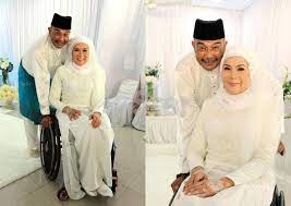 Ras' spirit to move as young as she feels inside has always kept her going. Ras Adiba Bergelar Isteri Mohamed Azam Dalam Hiba Tak Dapat Iringi Pengebumian Wafa Hiburan Mstar