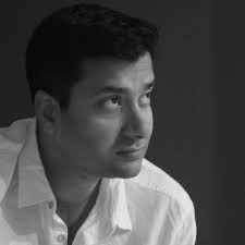 Is it better to replace a damaged Tesla windshield with Tesla repair  service or Safelite?