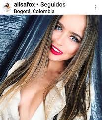 Edith Restrepo's Instagram, Twitter & Facebook