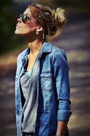 Due to the intense thinning of the strands on the back of the head and temples, this hairstyle looks. 20 Simple Hairstyles On Jeans For Ladies With Short Long Hair