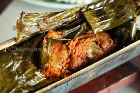Maybe you would like to learn more about one of these? Ikan Patin Bakar Bambu Talaga Sampireun Menu Favorit Keluarga Kami