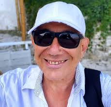 Armando Bejar's Instagram, Twitter & Facebook