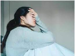 Covid positive people may still have a fever, body ache, loss of smell/ taste, soreness or dryness in the throat, runny nose, cough. Corona Second Wave Symptoms New Symptoms To Watch Out For