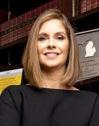 2021 Women Thrive Honorees — MichBusiness