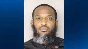 Police arrest man for possession of drugs, stolen gun while serving search  warrant in Arnold