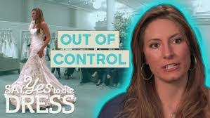 Lola Swanson's Instagram, Twitter & Facebook