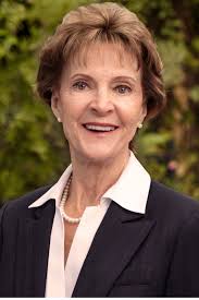 Donna Hoffer's Instagram, Twitter & Facebook