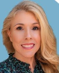 Clare Roach's Instagram, Twitter & Facebook