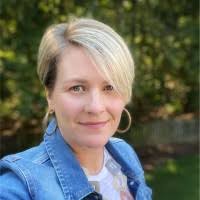 Joanna Reynolds Email & Phone Number