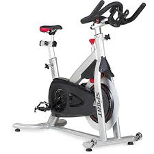 They feature a heavy flywheel at the front of the bike that gives you quick and total control over the resistance experience of your ride. Everlast M90 Indoor Cycle Reddit What S The The Difference Between A Spin Bike And An Upright Exercise Bike This Item Will Provide You With A Comfortable And Effective I M