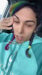 Rainbow Slime Girl (@kindamermish)