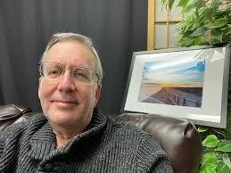 Can you create a clean home page with typed links?