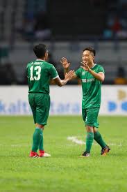 According to our data, he was born in unknown, unknown on march 3, 1993. Arthur Irawan On Twitter Have A Blessed Sunday See You At The Stadium Tonight Persebayaday Salamsatunyali Wani Realarul