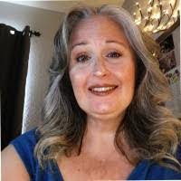 Jennifer Rafuse's Instagram, Twitter & Facebook