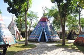 Tents, mats and sleeping bags are available to hire from the lodge near the entrance of the. Panther Creek Resort Bewertungen Fotos Khao Yai National Park Thailand Tripadvisor