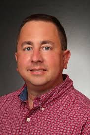 While its going to be chilly, it's looking like little chance of a White  Christmas this year (the last one we had was 2010). BUT we've got you  covered! Come go sledding