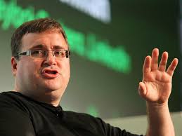 LinkedIn founder Reid Hoffman shares 3 lessons he learned from the failure  of his first company