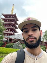 Matthew Baris's Instagram, Twitter & Facebook