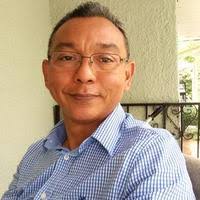 Moisés Arévalo (@moiseswilliams)