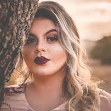 Hellen Varela (@hellenvarela)