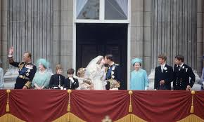 As pointed out in two twitter posts by two separate accounts recently, it looks very much like prince charles is taller than princess diana in all these photos. Prince Charles And Princess Diana S Iconic Royal Wedding Photo Gallery Hello