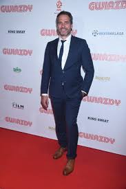 He is an actor and director, known for daria (2020), schindlerin lista (1993) and house (2008). Pawel Delag Pokazal Zdjecie Sprzed 29 Lat Zbiera Same Komplementy Jak Mlody Bog