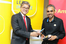 Semasa dalam darjah 3 di sekolah melayu, beliau mula mendapat pendidikan dalam bahasa lnggeris dan meneruskan pengajian di. Ambank And Digi Partner On Mobile Cashless Payments Vcash