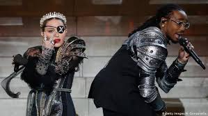 Eurovision il hosts jendrik (germany 2021). Madonnas Eurovision Video Offensichtlich Verfalscht Musik Dw 20 05 2019