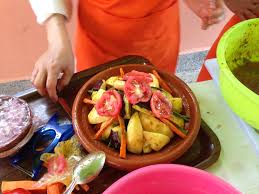 Leave a vote for your preferred pronunciation. What Is A Tagine And What Can I Use If I Don T Have One Mesa De Vida
