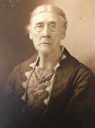 Gentry Foster's Instagram, Twitter & Facebook