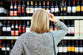 Best Grocery Store Wine 13 Bottles That Are Actually Delicious Wine Brands Wine Drinks Wine Cooler