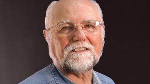 Former Savannah geology professor dies