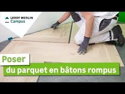 Comment Poser Un Parquet En Batons Rompus Leroy Merlin Youtube En 2020 Comment Poser Un Parquet Merlin Leroy Merlin