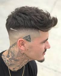 The slick back hairstyle for men with wavy long hair is cool and easy to wear. 40 Finest Men S Wavy Hairstyles Endorsed By Top Coiffeurs