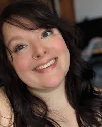 Sami Pearson's Instagram, Twitter & Facebook