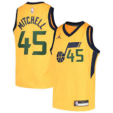 Donovan mitchell louisville cardinals jerseys, tees, and more are at the shop.gocards.com. Youth Utah Jazz Donovan Mitchell Jordan Brand Gold 2020 21 Swingman Player Jersey Statement Edition