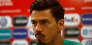 José bica cumpre a primeira internacionalização pela seleção portuguesa. Jose Fonte Substituido Por Domingos Duarte Na Selecao Apos Testar Positivo A Covid 19 Radio Alfa